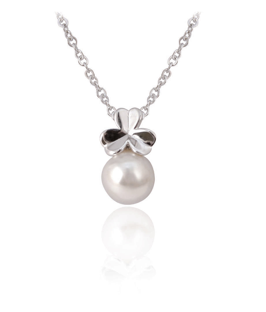 Shamrock Top Pearl Pendant - Irish jewellery