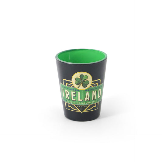 Vintage Ireland Shamrock Black Shot Glas - Irish barware